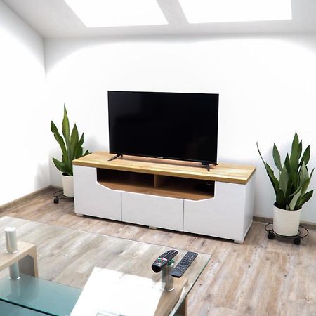 Apartament Przy Malej Panwi "I" Opole Esterno foto