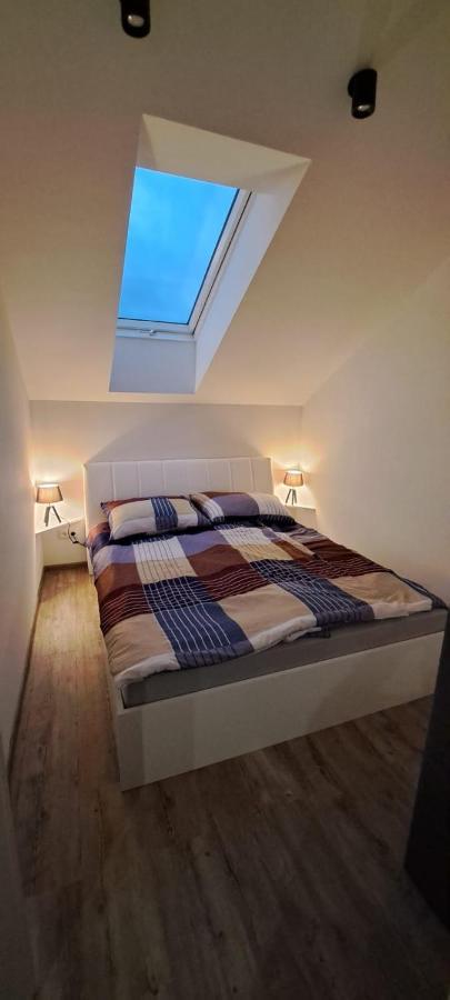 Apartament Przy Malej Panwi "I" Opole Esterno foto
